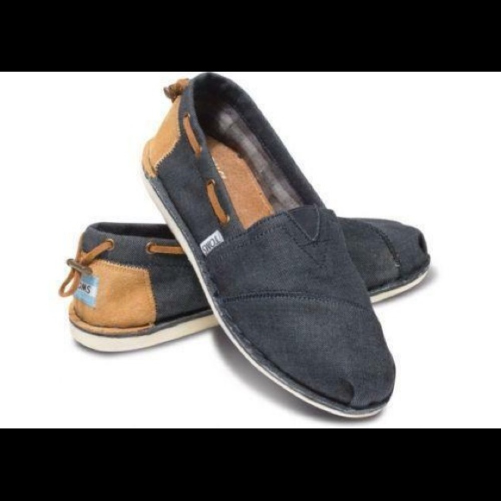 Toms